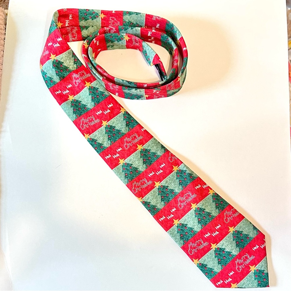 100% Silk Christmas Tie by Save the Children Collection